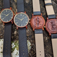 Wooden Watch Red | Arce - Dusty Saw